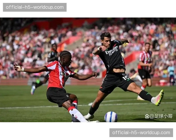 亚特兰大年轻边锋状态火热，其“非惯用脚射门得分率”引球探关注